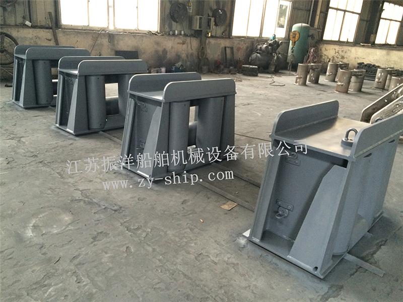 ISO四滚柱导缆器